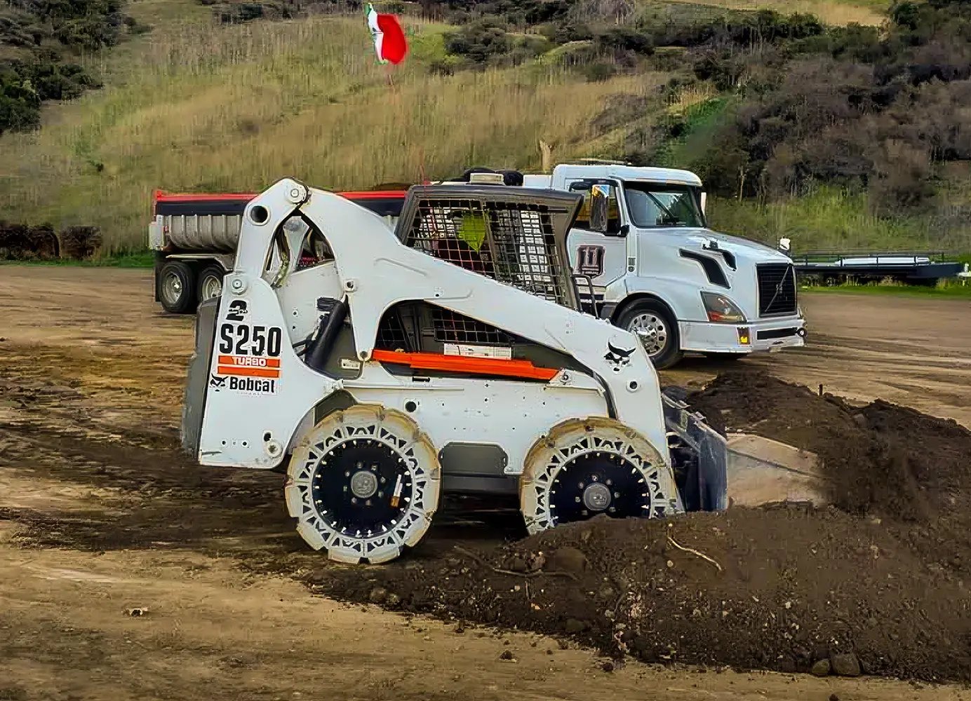 hard surface non marking solid tires