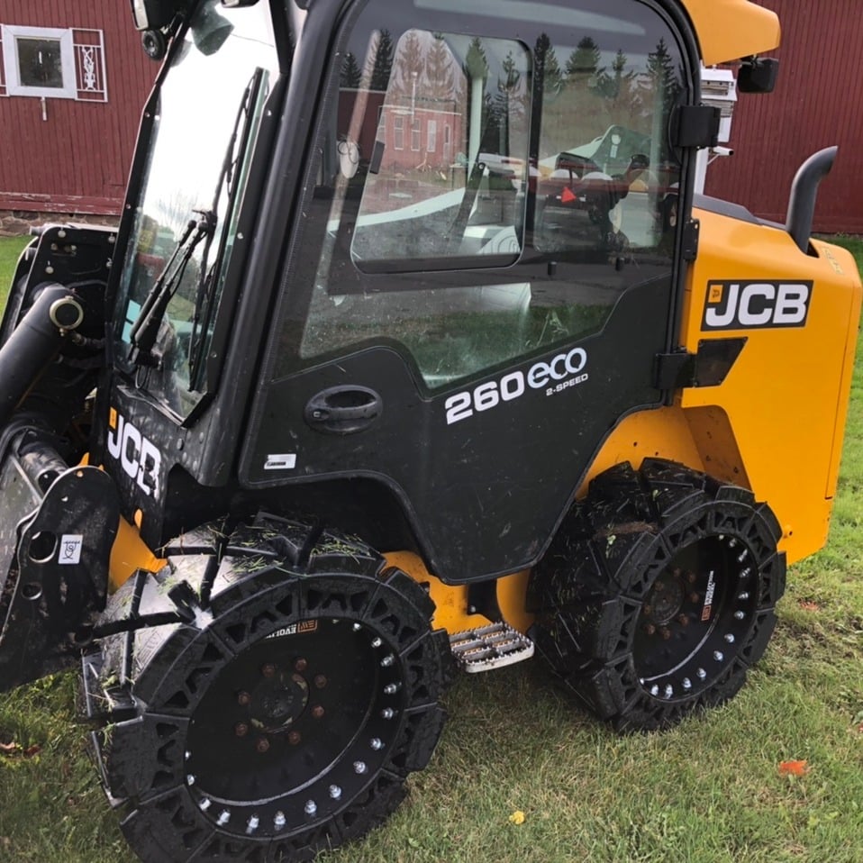 Evolution Wheel Bobcat S185 Skid Steer Tires