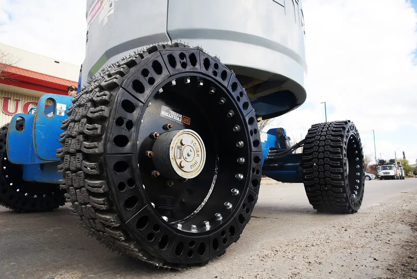 solid tire for boom lift