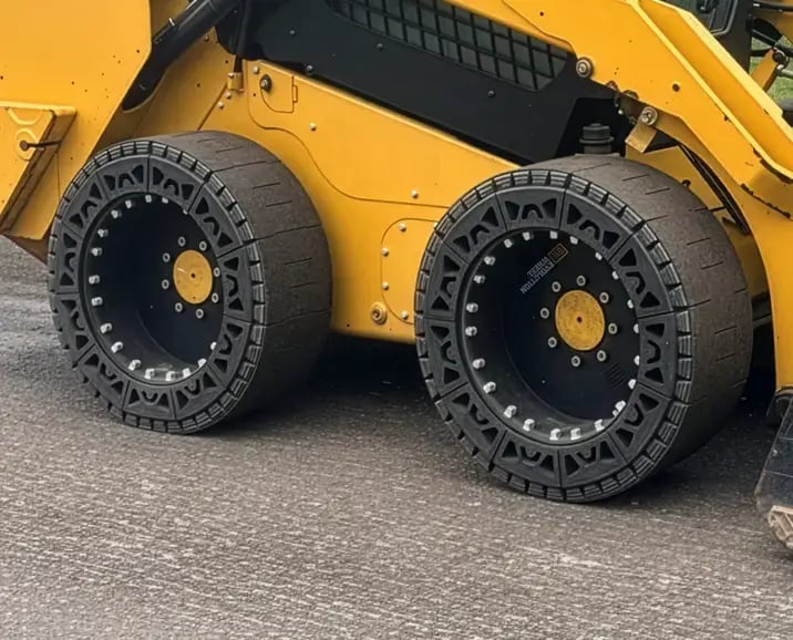 smooth tread solid skid steer tires
