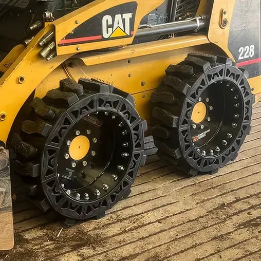 cat solid skid steer tires