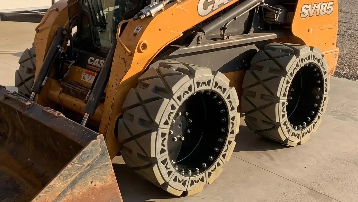 non marking case solid skid steer tires