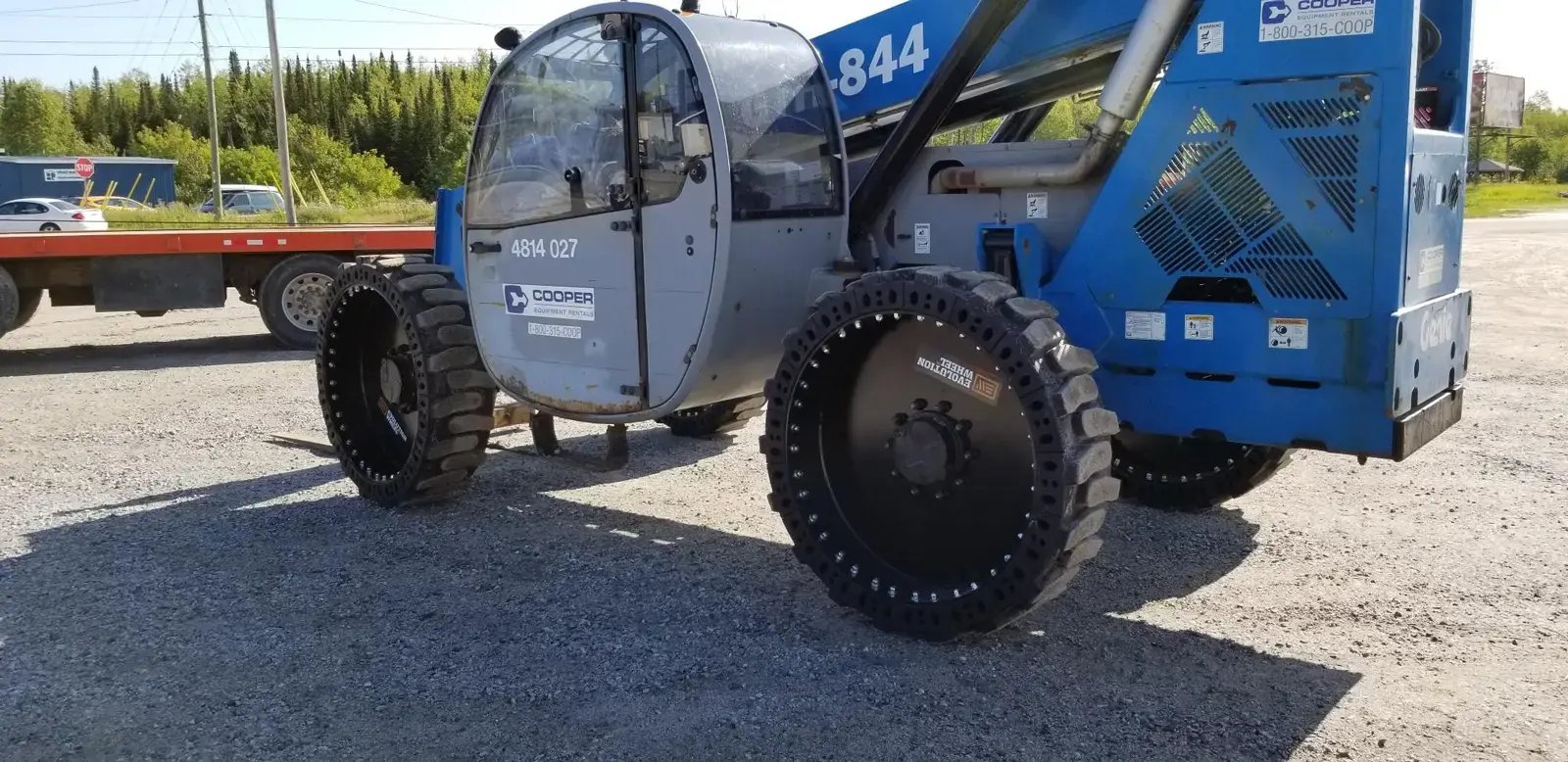 solid tire genie telehandler