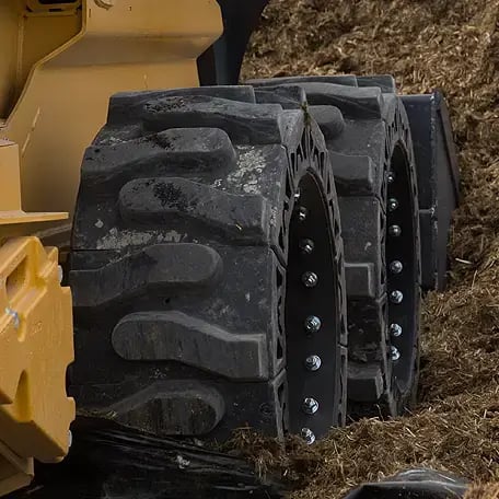 solid-tire-on-skid-steer